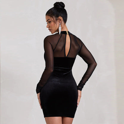 Langärmliges Kleid mit Mesh-Einsätzen und Hohldetails in Schwarz mit Hoher Taille | Ideal für Frühling und Herbst