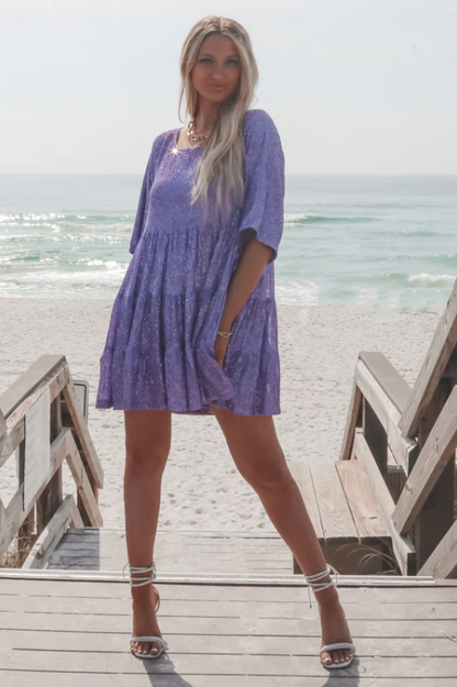 Stufiges Pailletten-Babydoll-Mini-Kleid | Ideal für Sommerpartys