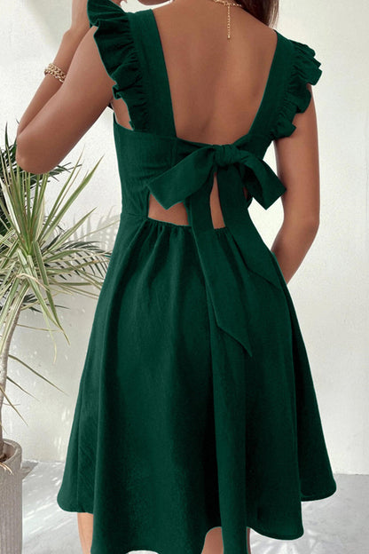 Ärmelloses Mini-Kleid mit Rüschen und Rückenschleife im Square-Neck-Design | Ideal für den Sommer
