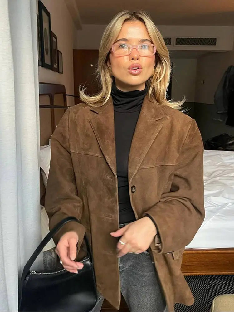 Braune Wildlederjacke mit Klassischem Schnitt und Weichem Finish | Ideal für Frühling und Herbst