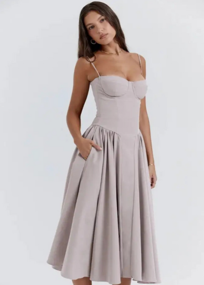 Schulterfreies Midikleid mit fließendem Stoff | Perfekt für Frühling und Sommer