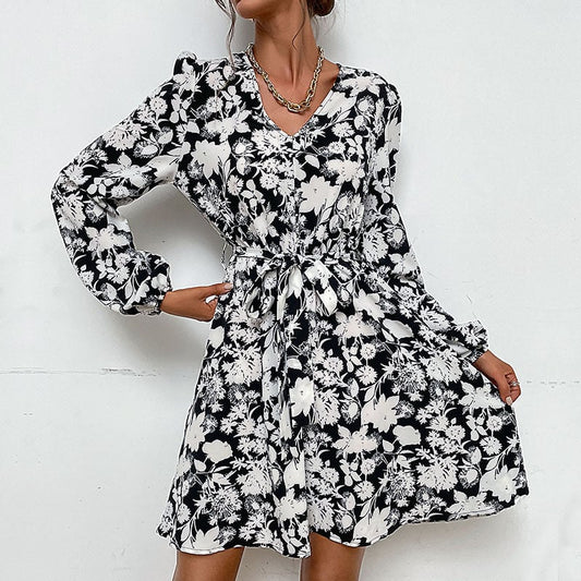 Bedrucktes V-Ausschnitt A-Linien Kleid mit Schnürung | Ideal für Frühling und Herbst