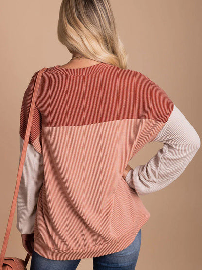 Damenpullover mit Kontrastfarben und Langarm | Ideal für Frühling und Herbst