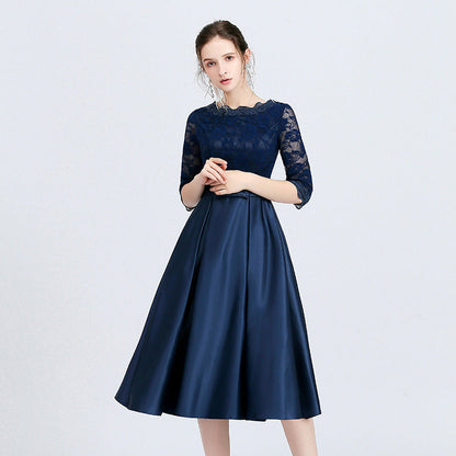 Abendkleid in Mittlerer Länge mit Reißverschlussdetail Ideal für Frühling und Herbst