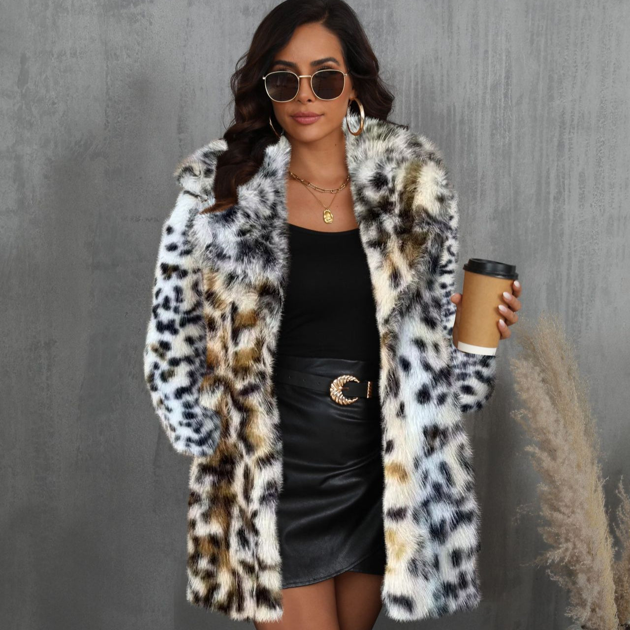 Damen Mantel mit Pelzkragen und Taschen | Ideal für Herbst und Winter