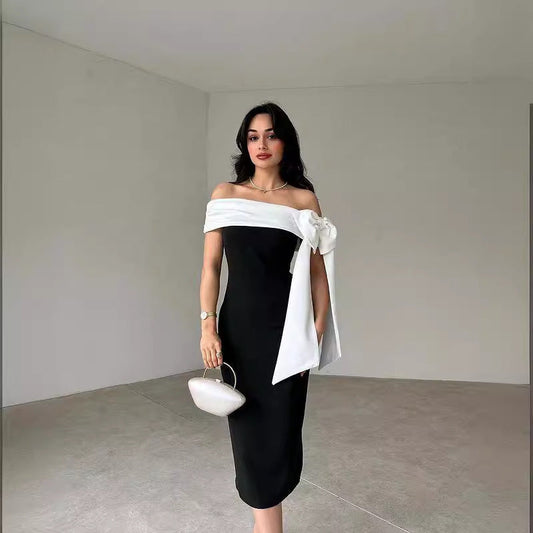 Schulterfreies Cocktailkleid mit Schleife in Schwarz-Weiß Kontrastoptik | Ideal für Abendveranstaltungen