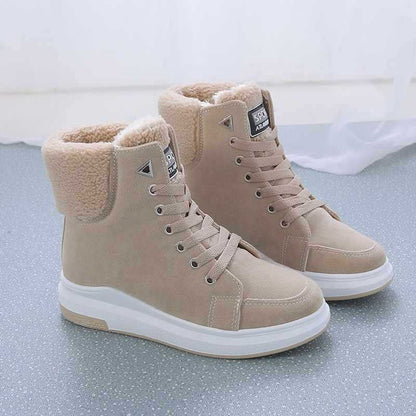 Stiefel mit Fleecefutter und Kreuzriemen | Ideal für den Winter