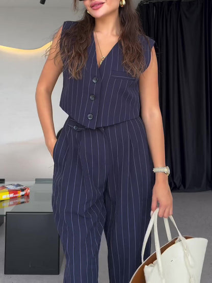 Gestreifte Weste mit Kurzem Blazer und Hochtaillierter Hose Dreiteiliges Set aus Polyester | Ideal für Frühling und Herbst