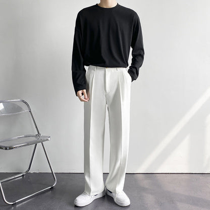 Herrenhose mit weitem Bein und geradem Schnitt, ideal für Frühling und Herbst