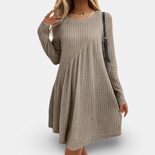 Strickkleid mit Rippmuster und langen Ärmeln | Ideal für Herbst und Winter