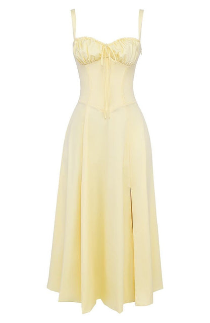 Kleid mit Korsett-Detail, Figurbetonter Oberteil und Fließendem Rock | Ideal für Frühling und Sommer